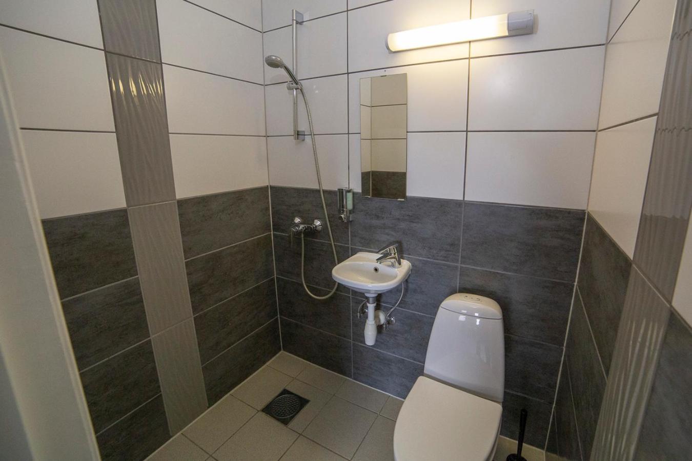 Pensjonat Jarlen Trondheim Ngoại thất bức ảnh